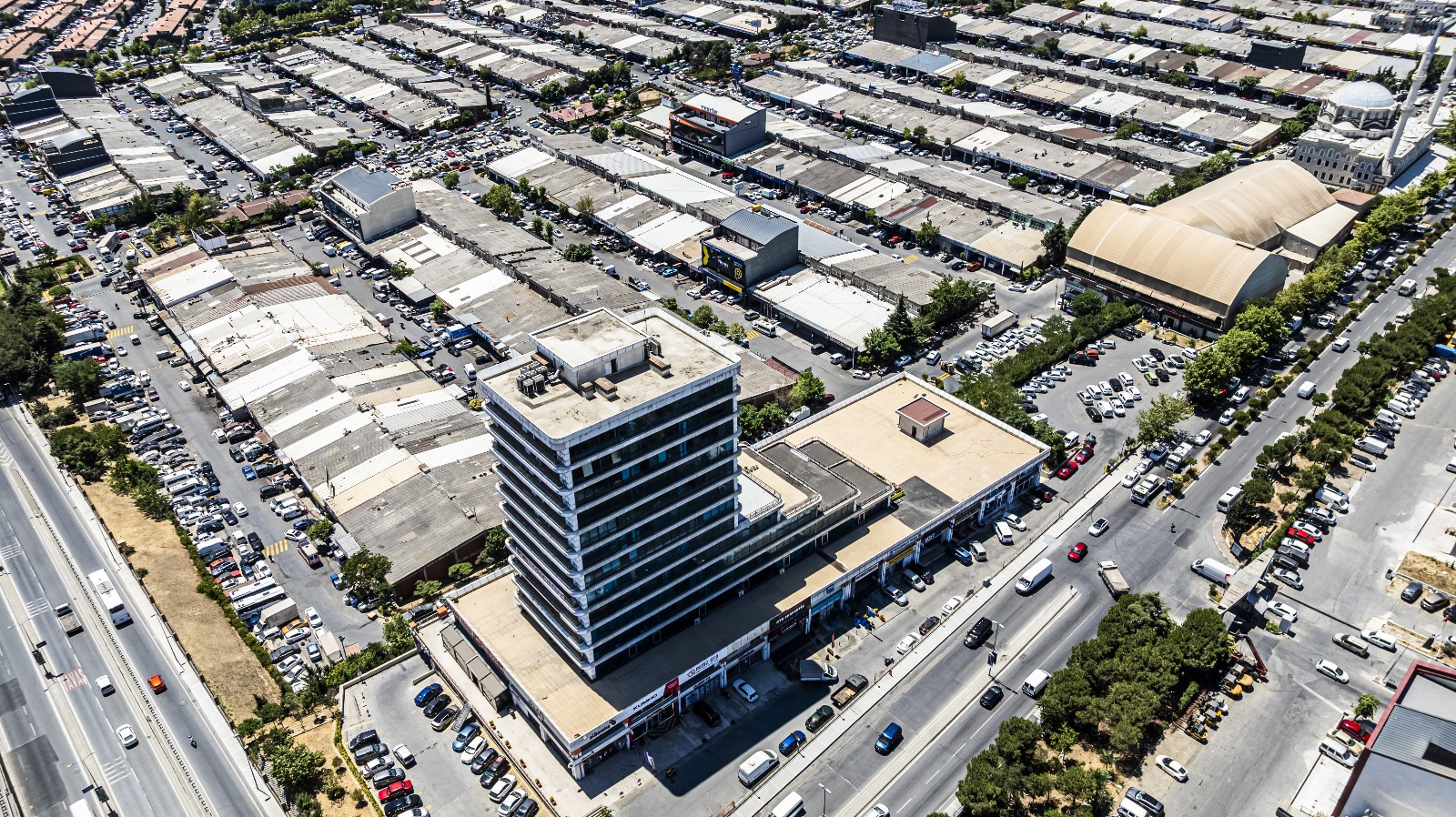 Beyaz Tover İş Merkezi